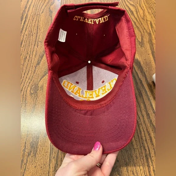 Cleveland Skyline baseball hat/adjustable Velcro OSFM - Picture 2 of 4